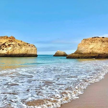 Blue Rocha - Front&seaview
