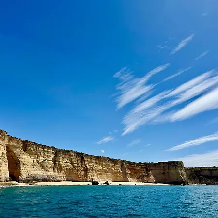 Blue Rocha - Front & Seaview * بورتيماو