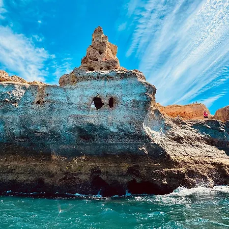 Blue Rocha - Front & Seaview * بورتيماو